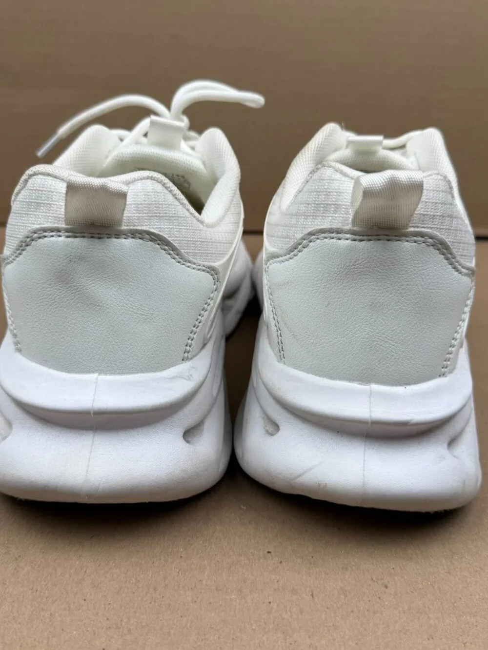 Men's White Mesh Orthopedic Sneakers K1949 Lightweight Running Shoes US SZ 9.5